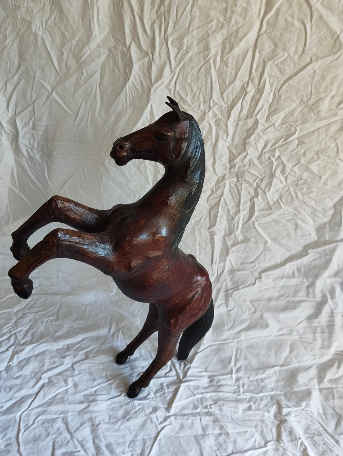 Prachtig handgemaakt lederen paard sculptuur, Ophalen of Verzenden, 20 - 50 cm, Beeld, Bruin