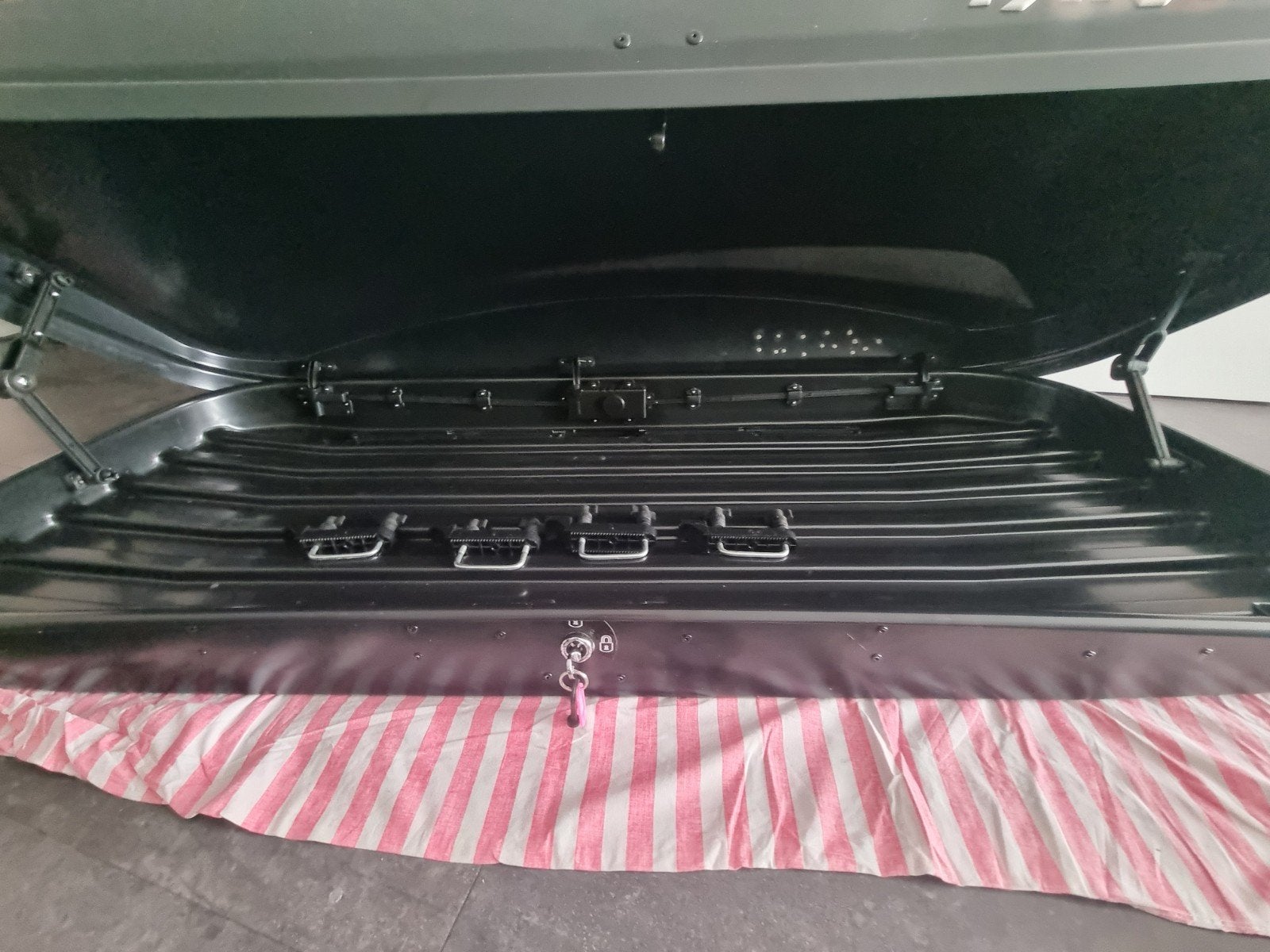 Dakkoffer universeel & Dakdragers Audi A3 (gebruikt), Ophalen, Gebruikt