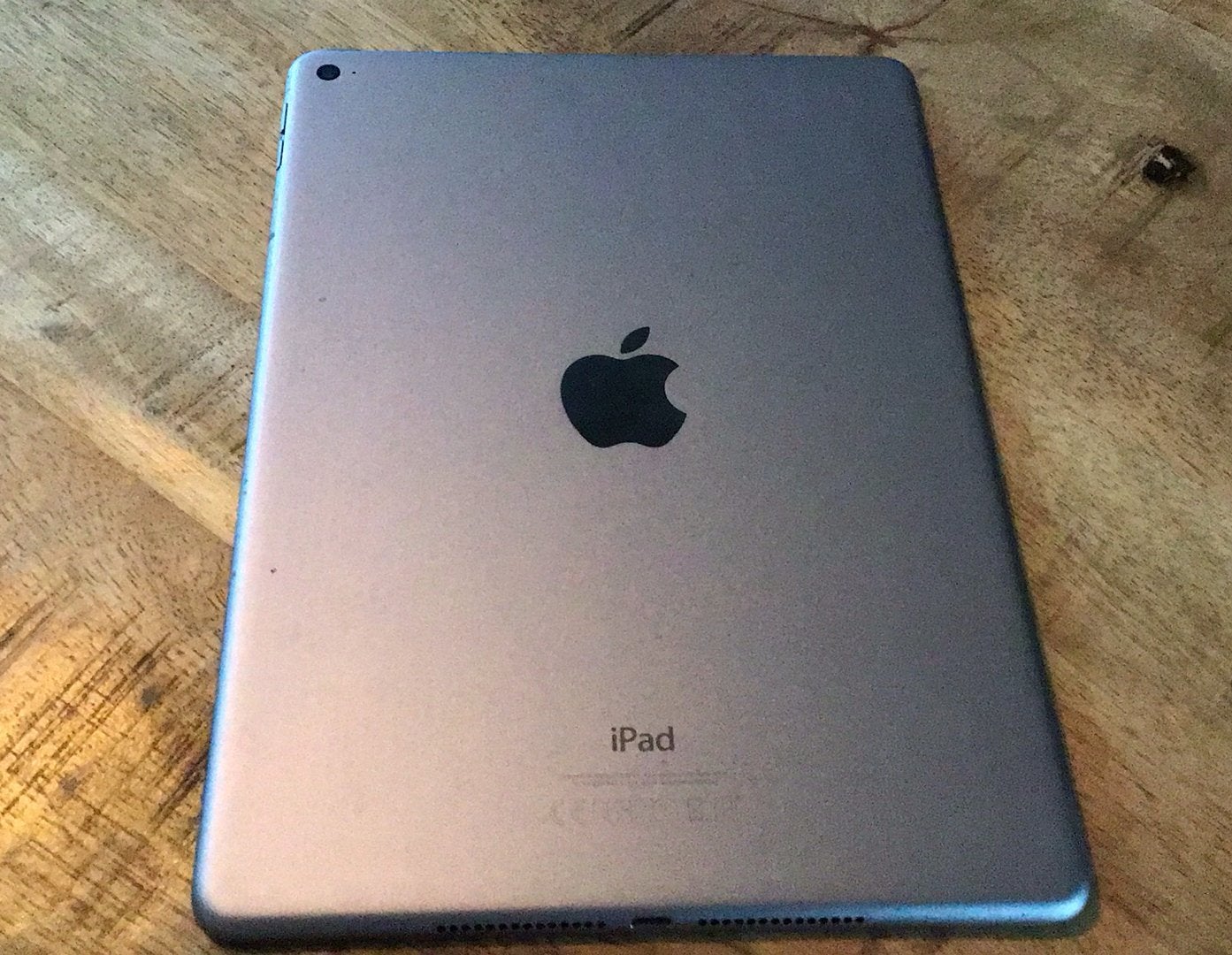 Foto 2 van Apple ipad air 2 16 gb