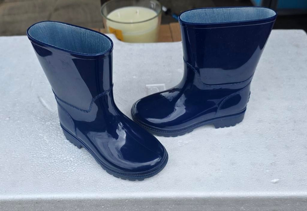 Donkerblauwe regenlaarzen maat 24, Kinderen en Baby's, Kinderkleding | Schoenen en Sokken, Jongen of Meisje, Ophalen of Verzenden