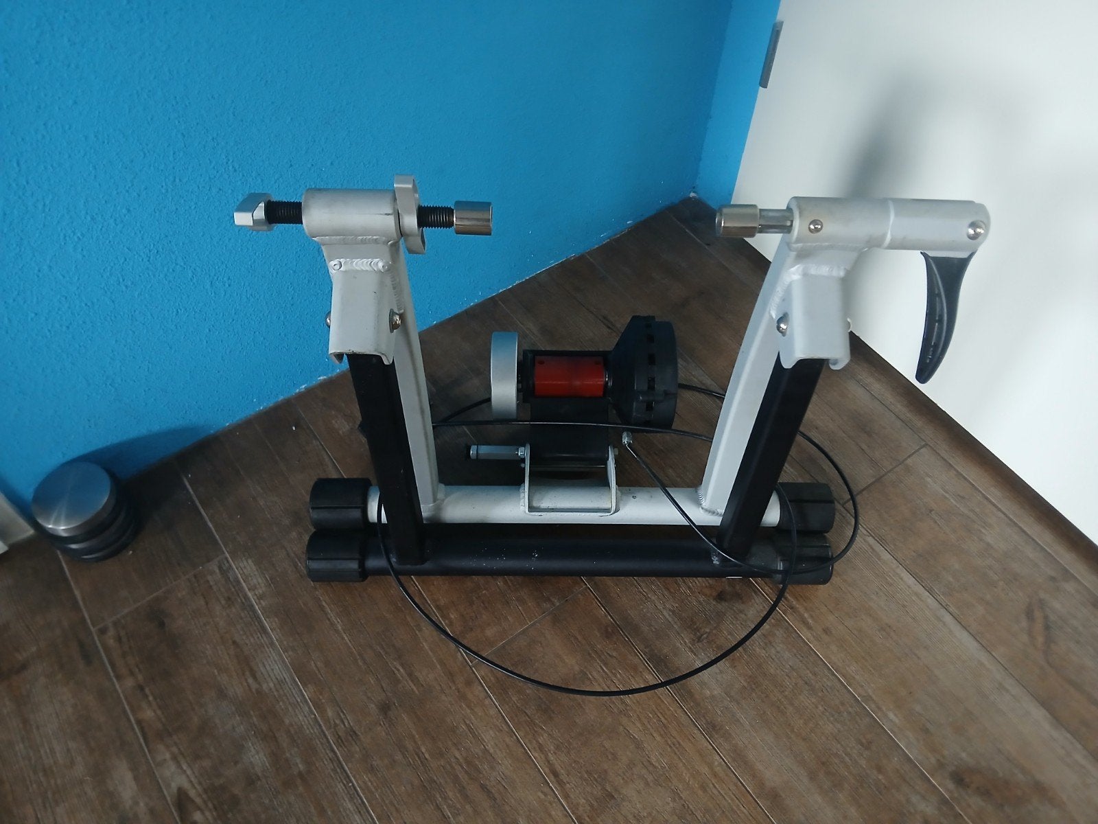 Fietstrainer voor thuisgebruik - 2 stuks, Ophalen, Gebruikt