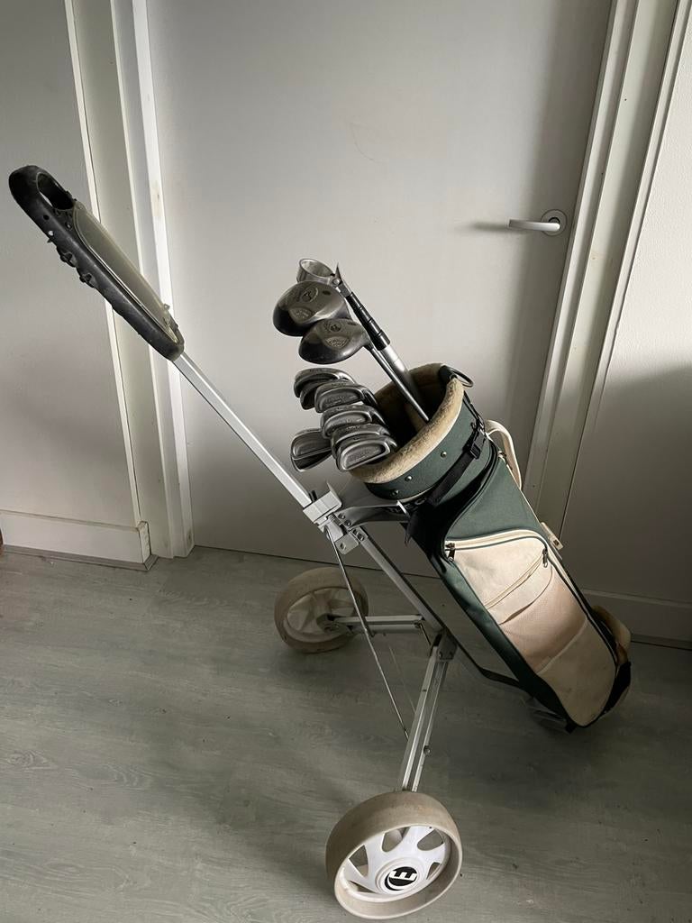 Dames GOLFSET met tas en trolley, rechtshandig, Ophalen, Zo goed als nieuw, Set