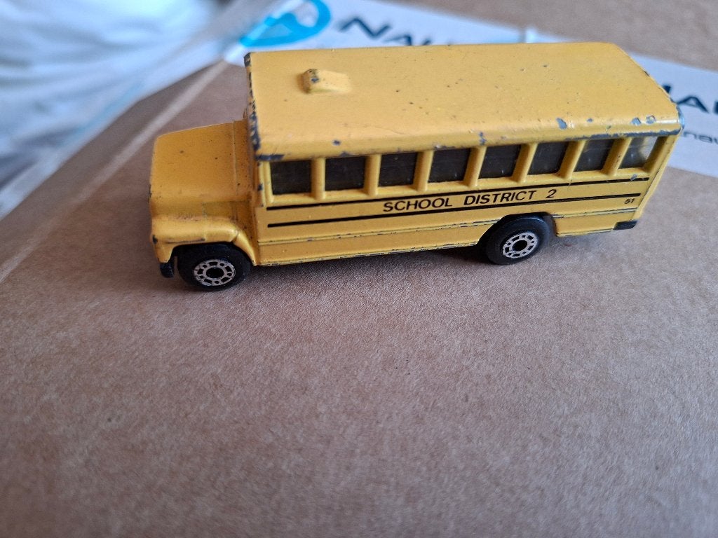 Vintage 1985 Matchbox District 2 School Bus Yellow 1:95, Ophalen of Verzenden, Gebruikt, Bus of Vrachtwagen