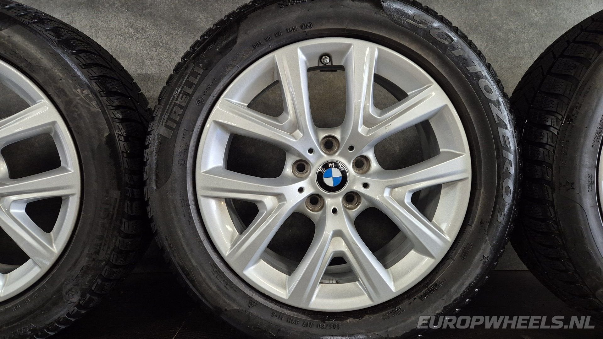 17 inch BMW velgen 2 serie Active tourer U06 winterbanden, Gebruikt, -, -, Banden en Velgen