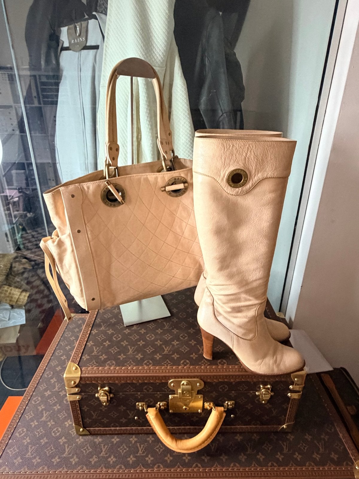 Bally Kniehoge Laarzen - Beige Maat 38, Ophalen of Verzenden, Zo goed als nieuw, Beige, Hoge laarzen