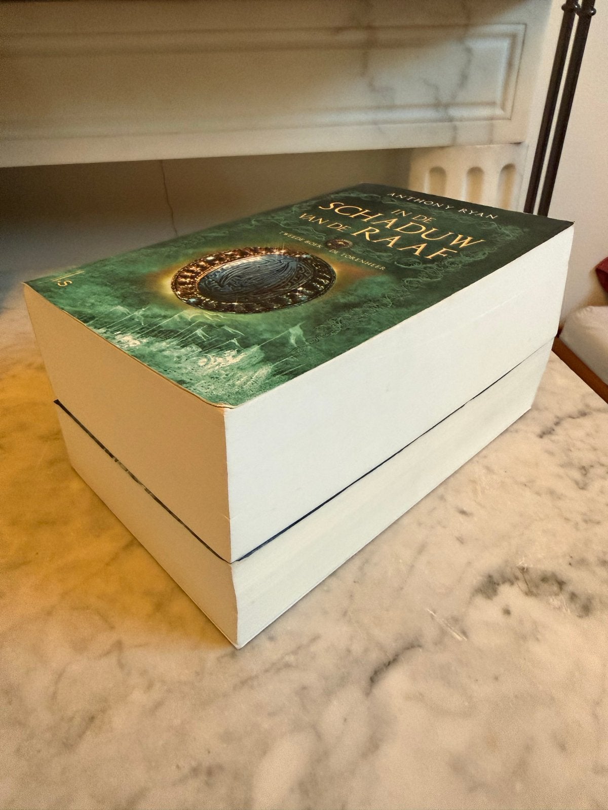 In de Schaduw van de Raaf - Anthony Ryan (Boek 1 & 2), Boeken, Ophalen, Gelezen