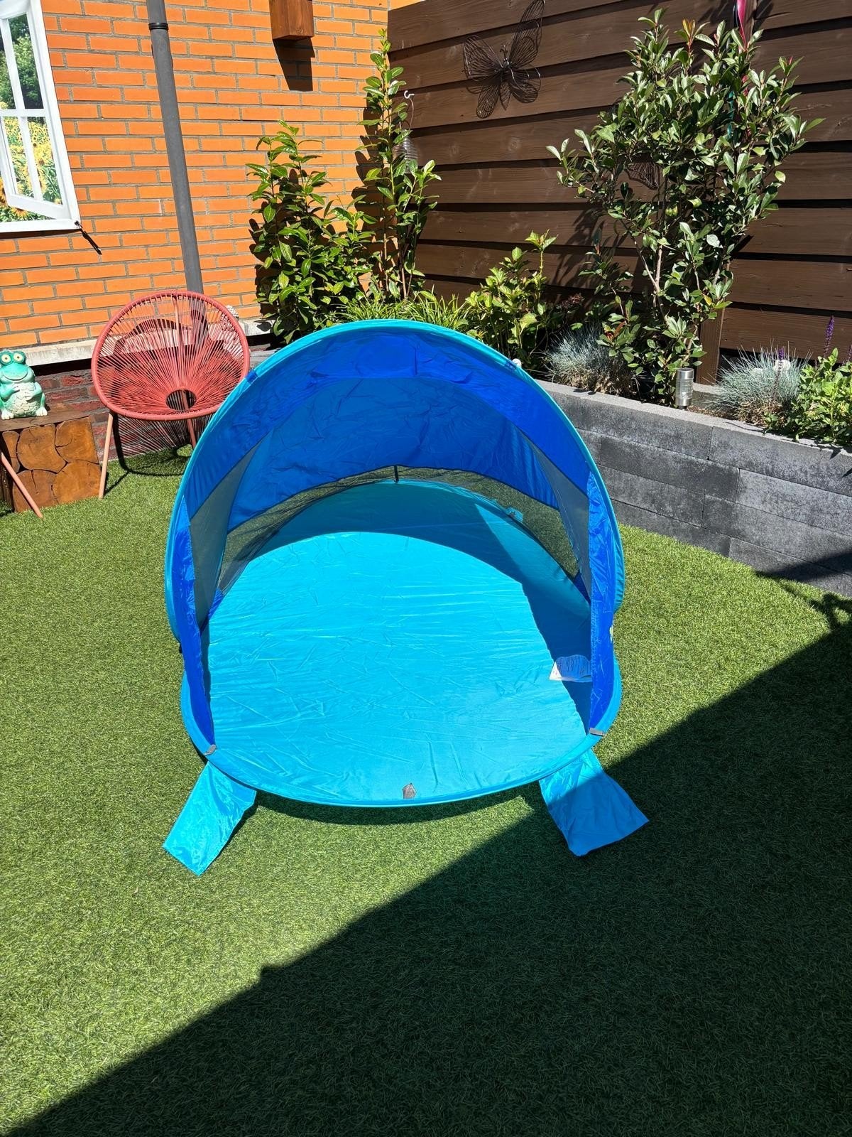 Crivit Pop-up Strandtent - Blauw, Ophalen, Zo goed als nieuw, Tot en met 2