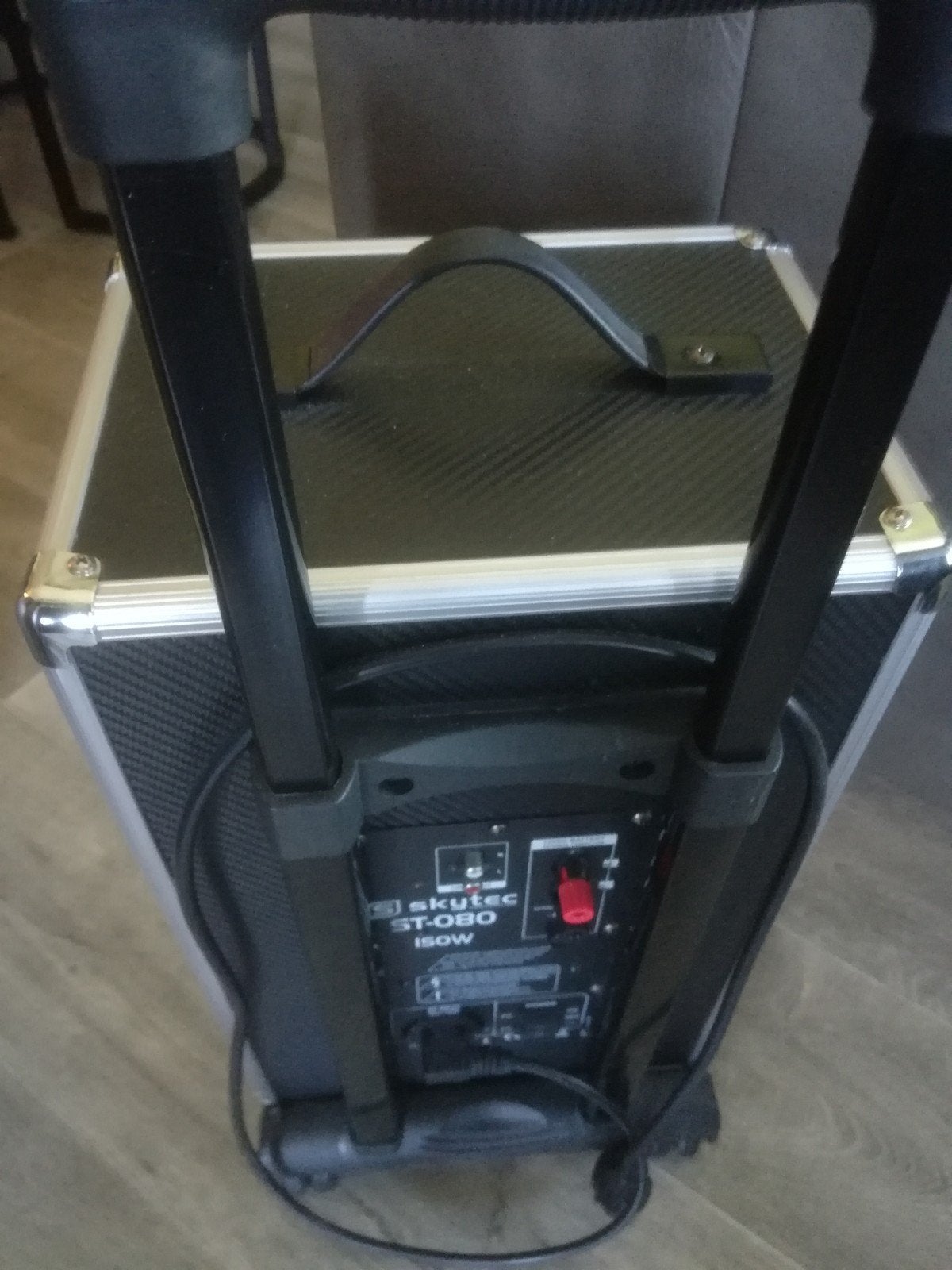 twee maal skytec, Ophalen