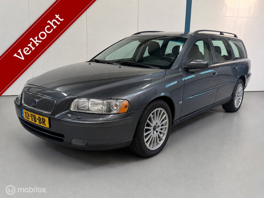 Volvo V70 2.4 Momentum NL-AUTO / LEER / 170PK, 1498 kg, 2435 cc, 170 pk, Euro 4