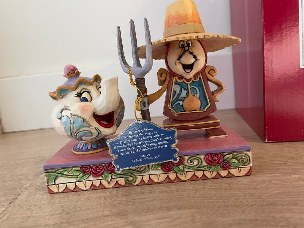 Disney traditions Jim shore  Belle - Mrs. Potts & Cogsworth, Verzamelen, Ophalen of Verzenden, Assepoester of Belle, Zo goed als nieuw