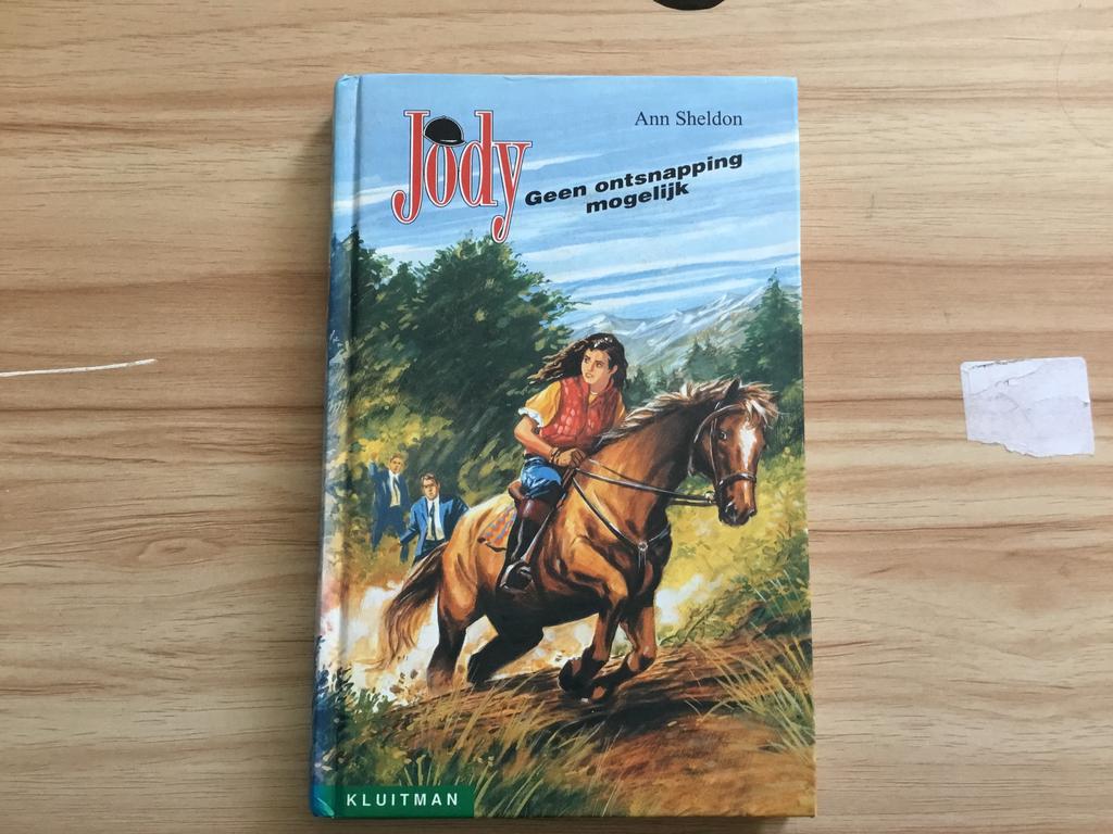 Boek jody geen ontsnapping mogelijk, Ophalen of Verzenden, Zo goed als nieuw