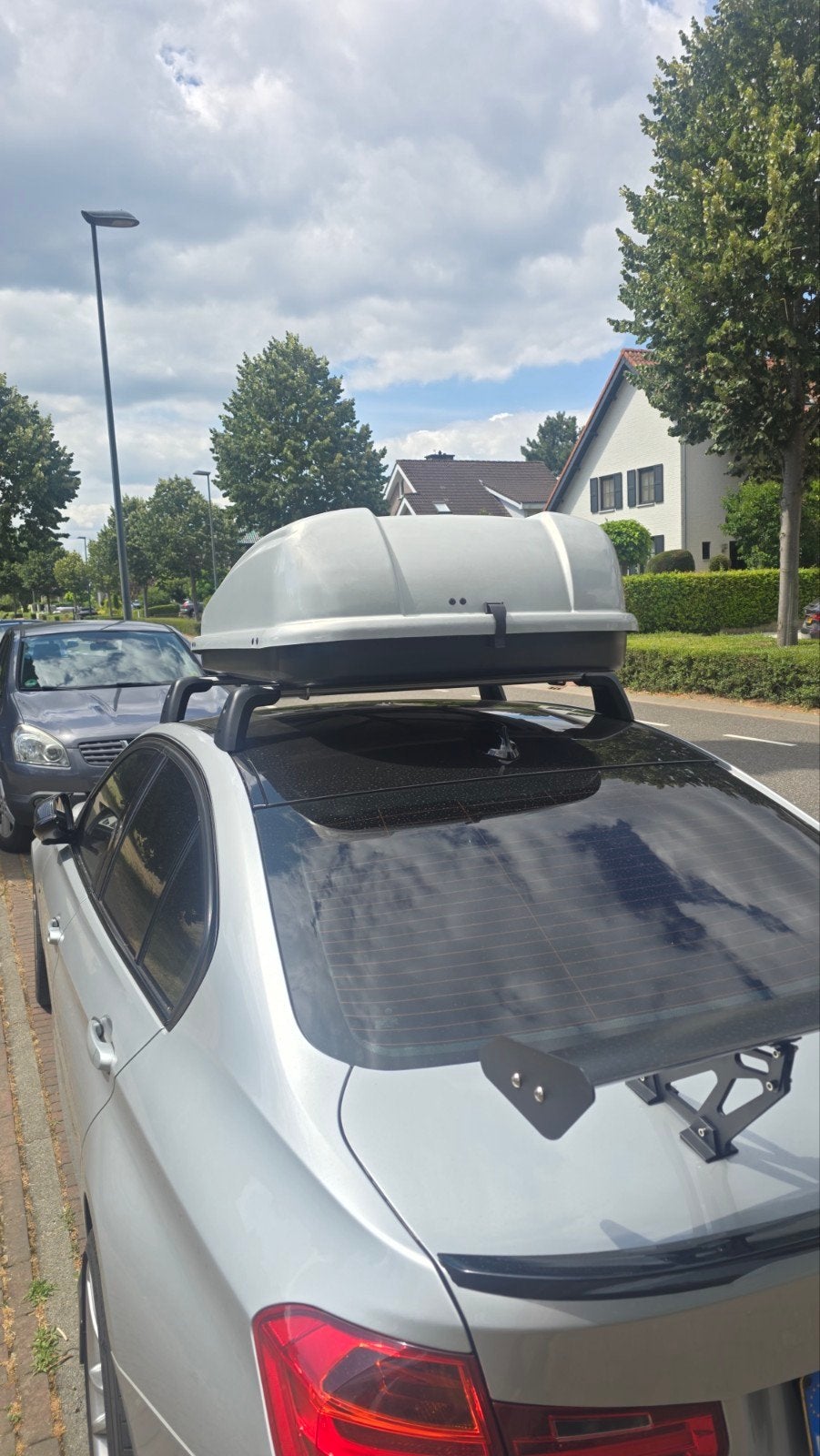 Ruime dakkoffer voor extra bagageruimte en dakdrager bmw f30, Auto diversen, Dakkoffers, Ophalen, Gebruikt