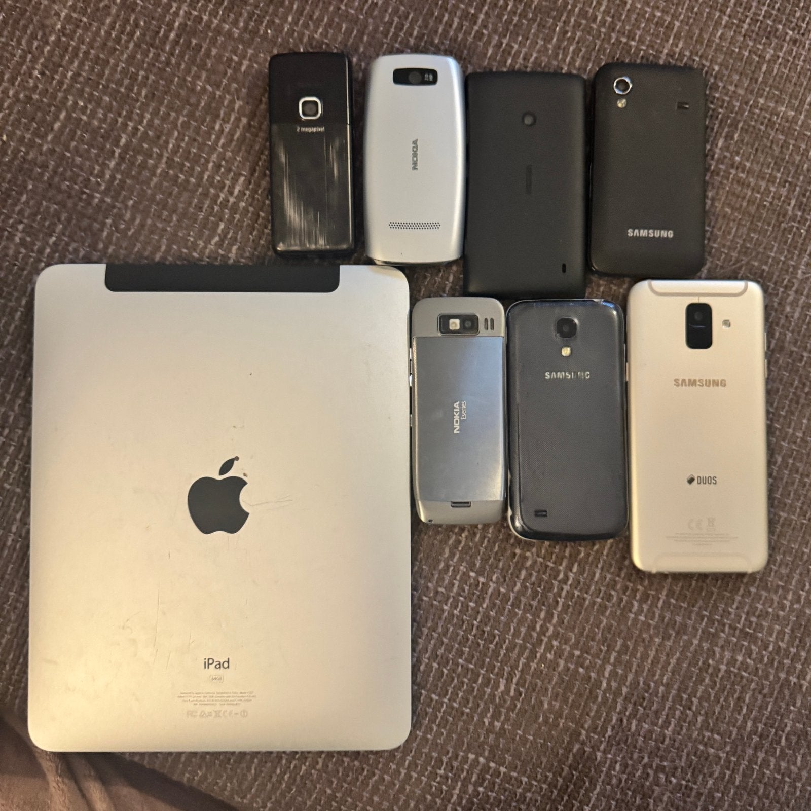 Partij telefoons en 1 ipad bijna gratis, Ophalen of Verzenden, Zo goed als nieuw