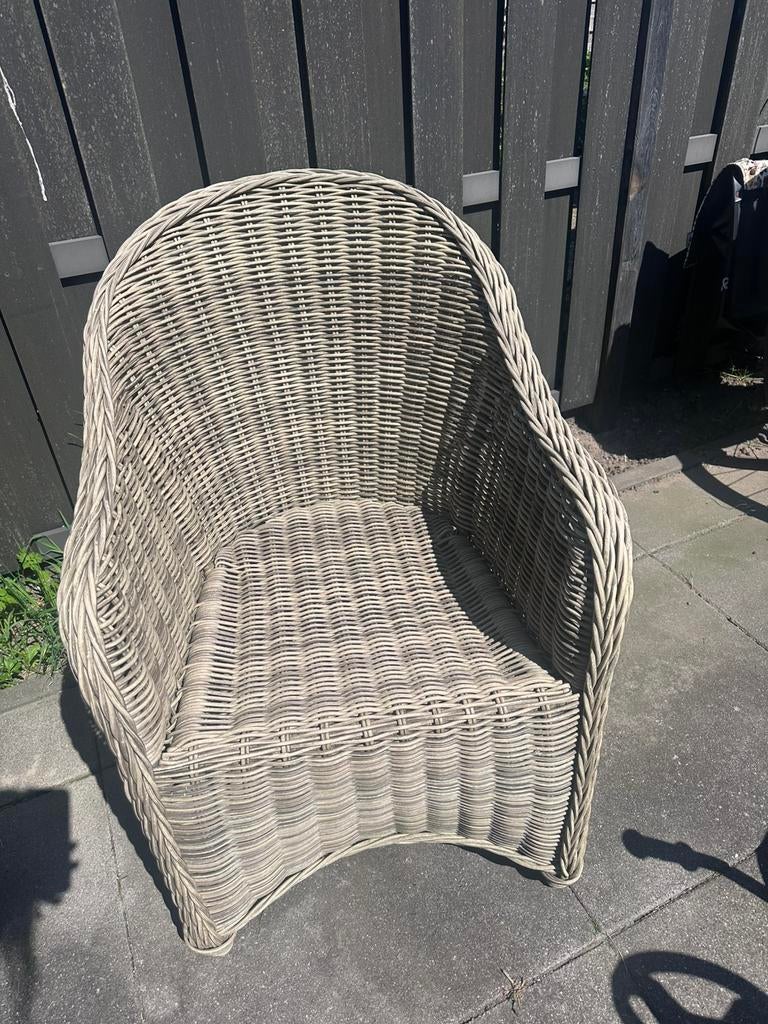 Twee rieten tuinstoelen, Ophalen of Verzenden, Zo goed als nieuw, Rotan