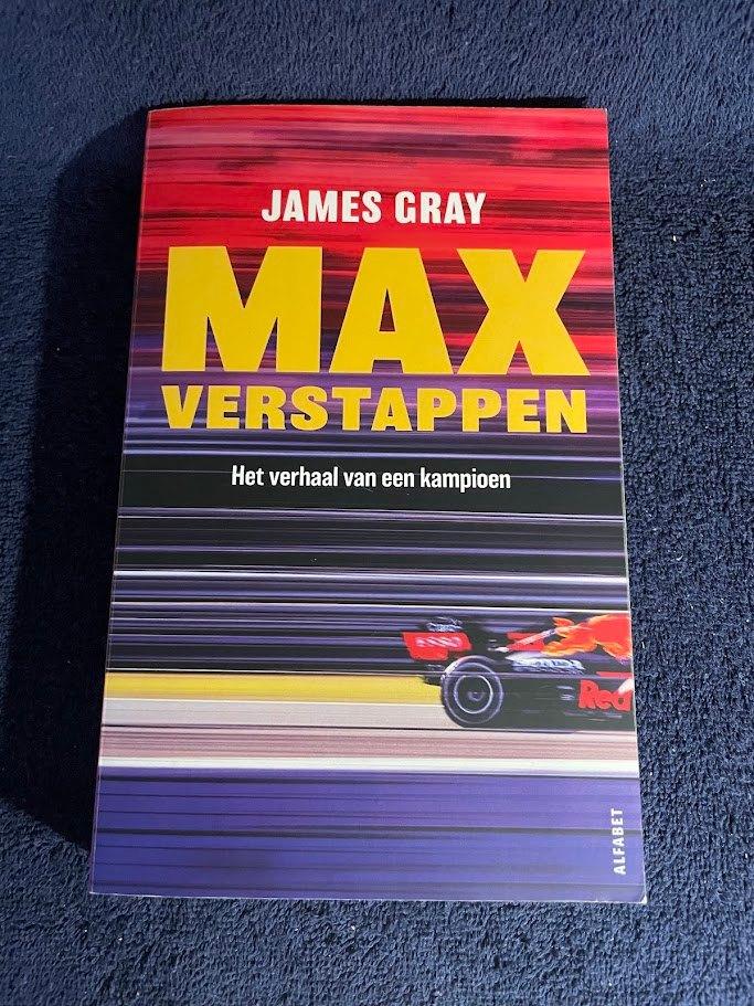 Boek: Max Verstappen – James Gray., Ophalen of Verzenden, Zo goed als nieuw, Overige sporten, James Gray.