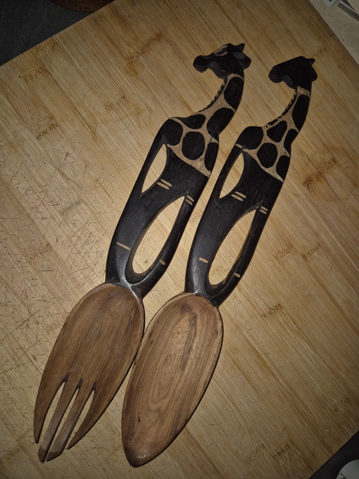 Afrikaanse houten saladebestek met giraf design, Ophalen of Verzenden