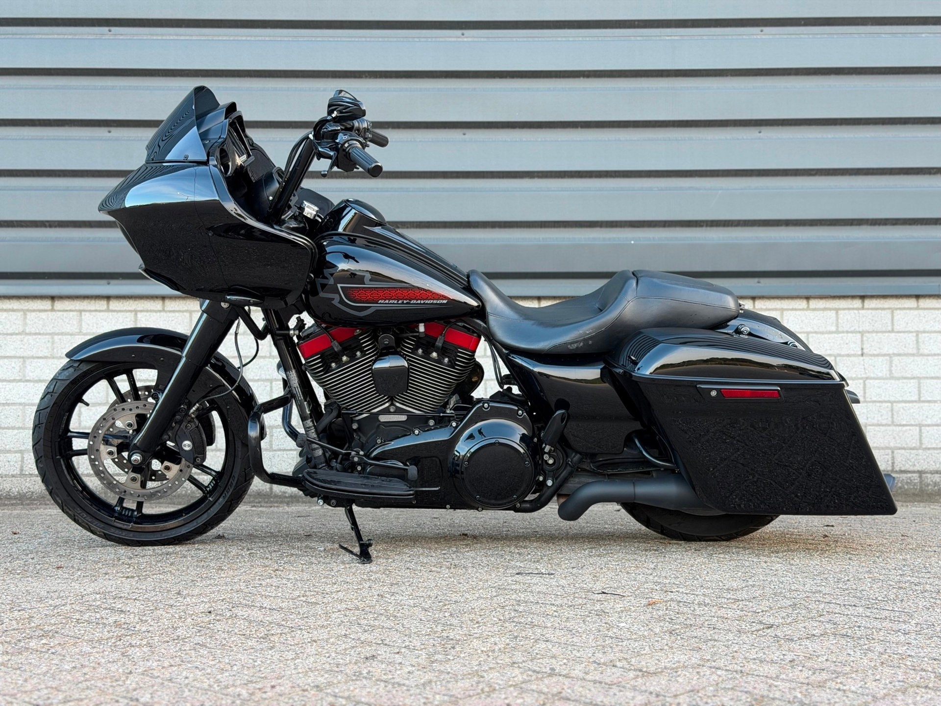 Harley Davidson FLTRXS 103 Road Glide Special Black edition, Motoren, 1690 cc, ABS, Meer dan 35 kW, Toermotor
