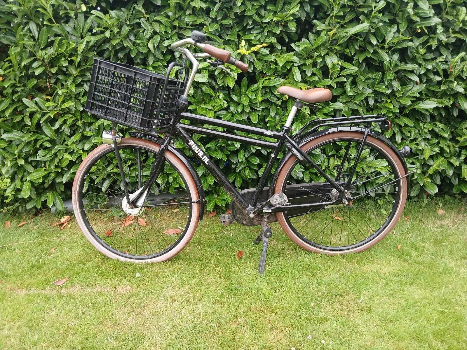 Zwarte gazelle puur met mand en 7 versnellingen, Fietsen en Brommers, Fietsen | Dames | Damesfietsen, Ophalen, Terugtraprem, Gebruikt