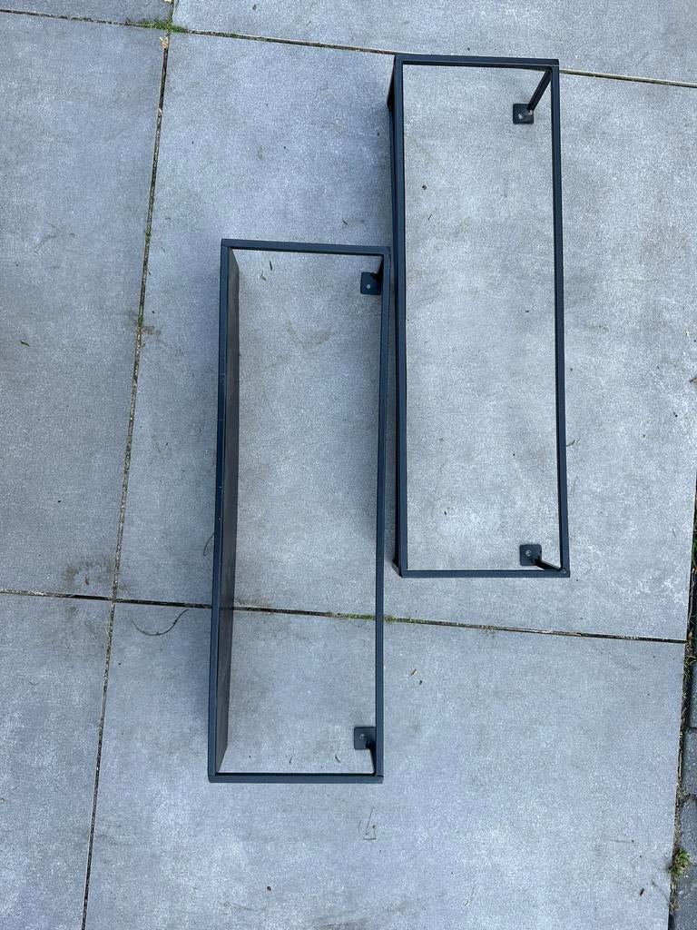 2 Woood metalen 50cm wandplanken /schilderijplanken, Ophalen of Verzenden, Zo goed als nieuw