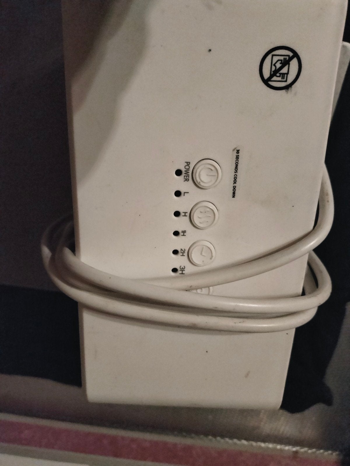 Compacte elektrische kachel met timerfunctie, Gebruikt, Minder dan 30 cm, Kachel, Minder dan 60 cm