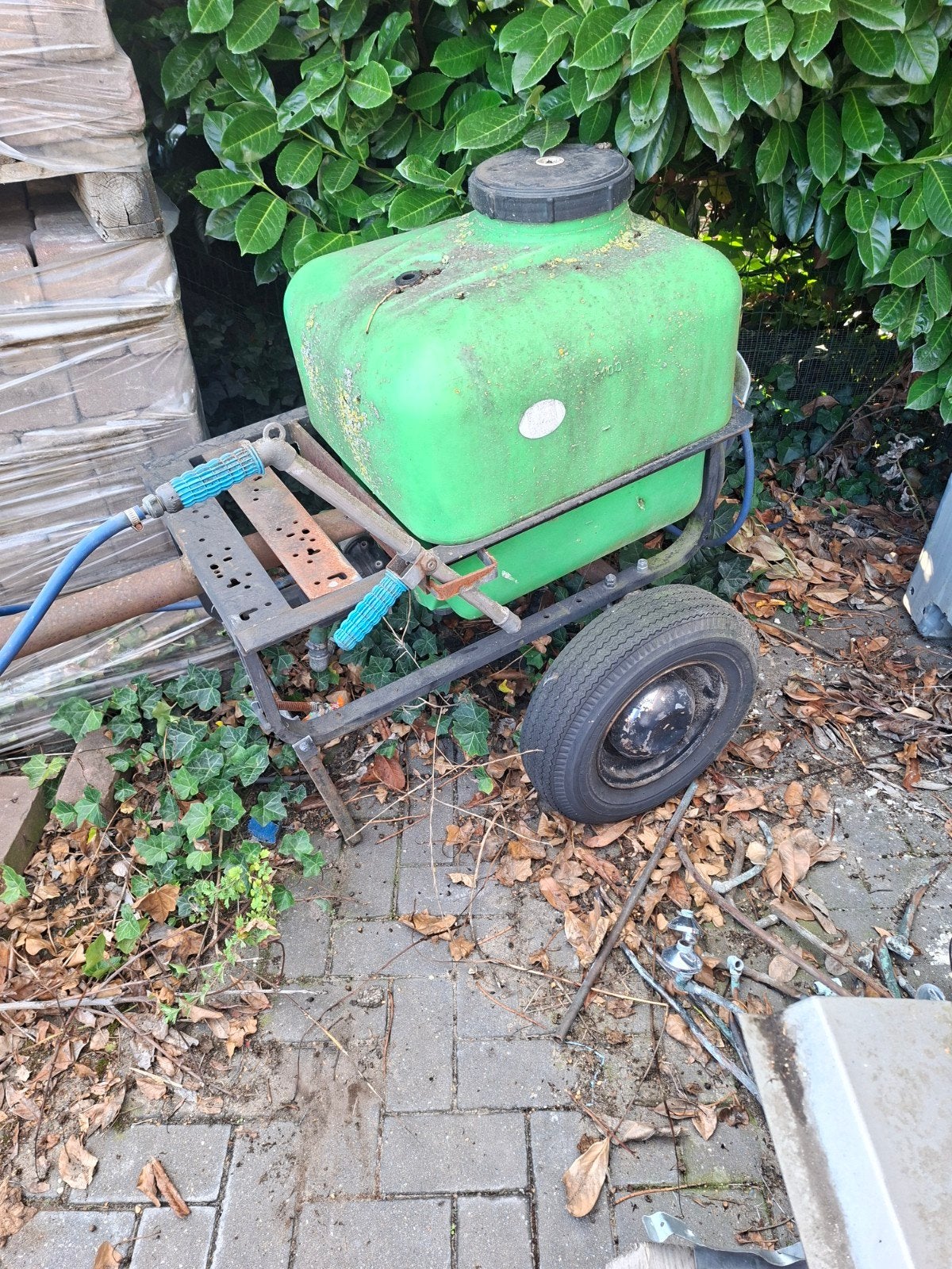 spuit met lans, Ophalen of Verzenden, Ongediertebestrijding