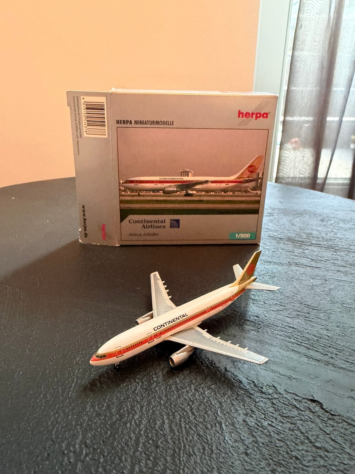 Herpa Wings 1:500 Continental Airlines Airbus A300B4, Verzamelen, Ophalen of Verzenden, Zo goed als nieuw, Schaalmodel