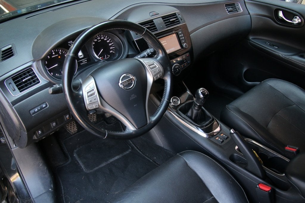 Nissan Pulsar 1.2 DIG-T Tekna (bj 2016), Auto's, Nissan, Gebruikt, 4 cilinders, 1165 kg, Zwart