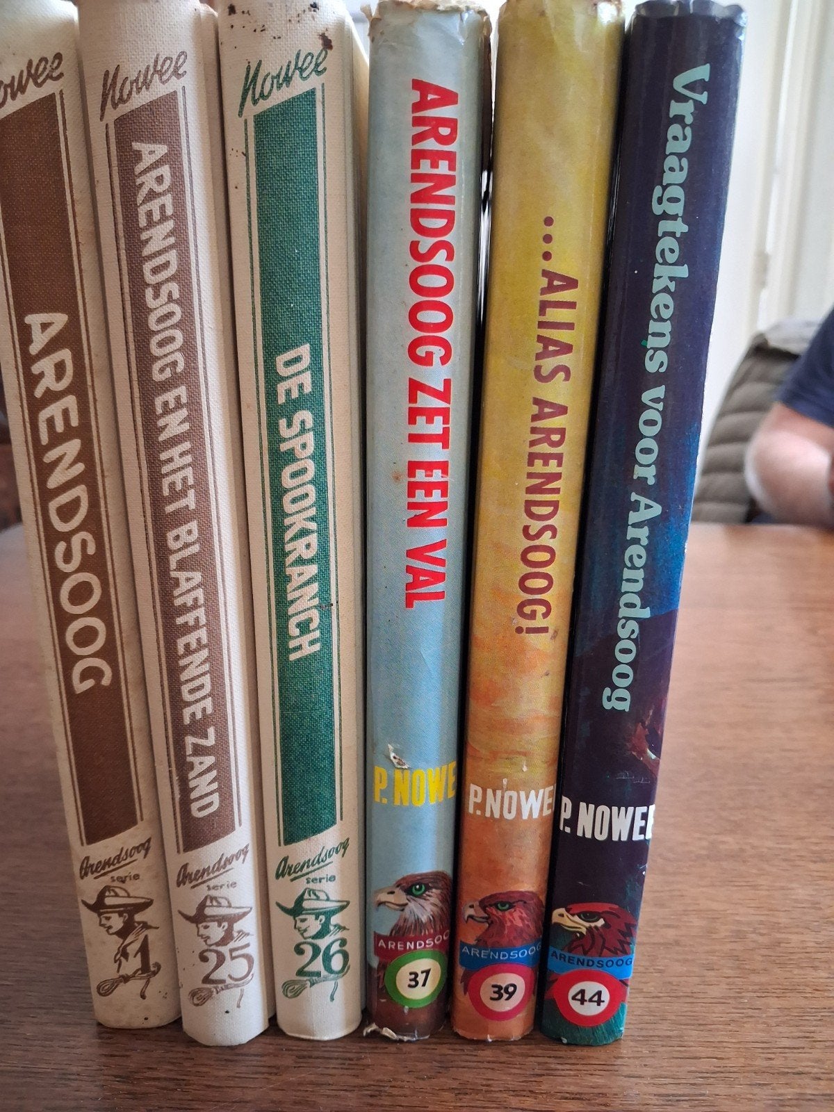Arendsoog boeken uit de jaren '50 - Set van 6, Boeken, Ophalen of Verzenden, Gelezen, P. Nowee