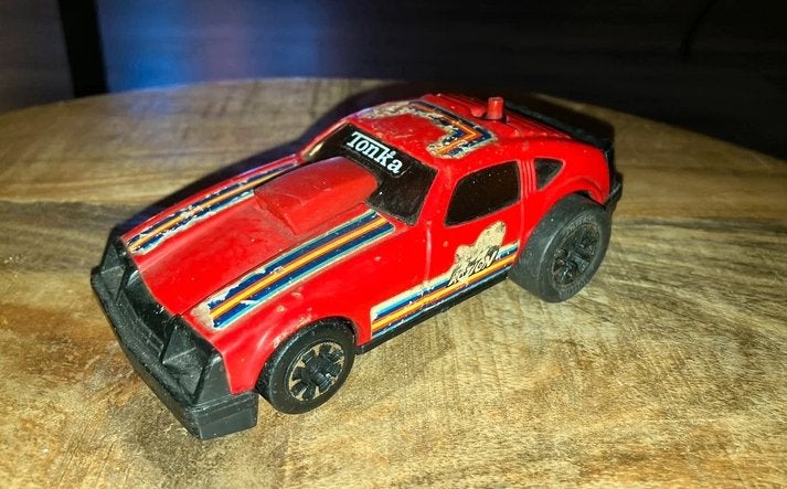 Tonka Toy Race Car Wrijvingsknop Activeren Made In JAPAN VTY, Ophalen of Verzenden, Gebruikt, Auto, Overige merken