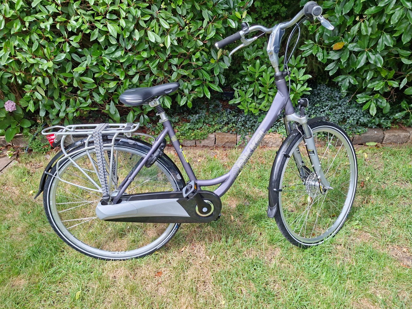 Bijna nieuwe damesfiets met 8 versnellingen, 51 cm, Fietsen en Brommers, Batavus, Versnellingen, Ophalen of Verzenden, Zo goed als nieuw