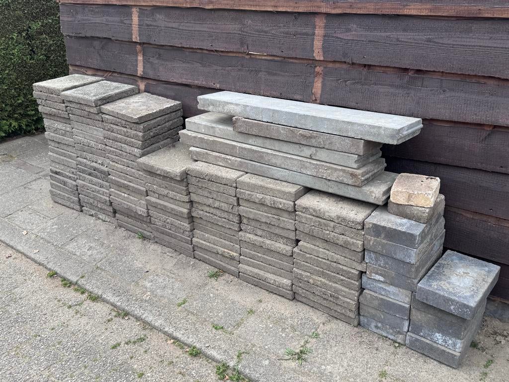 Gebruikte terrastegels gratis, Ophalen, Gebruikt, 10 m² of meer, Beton