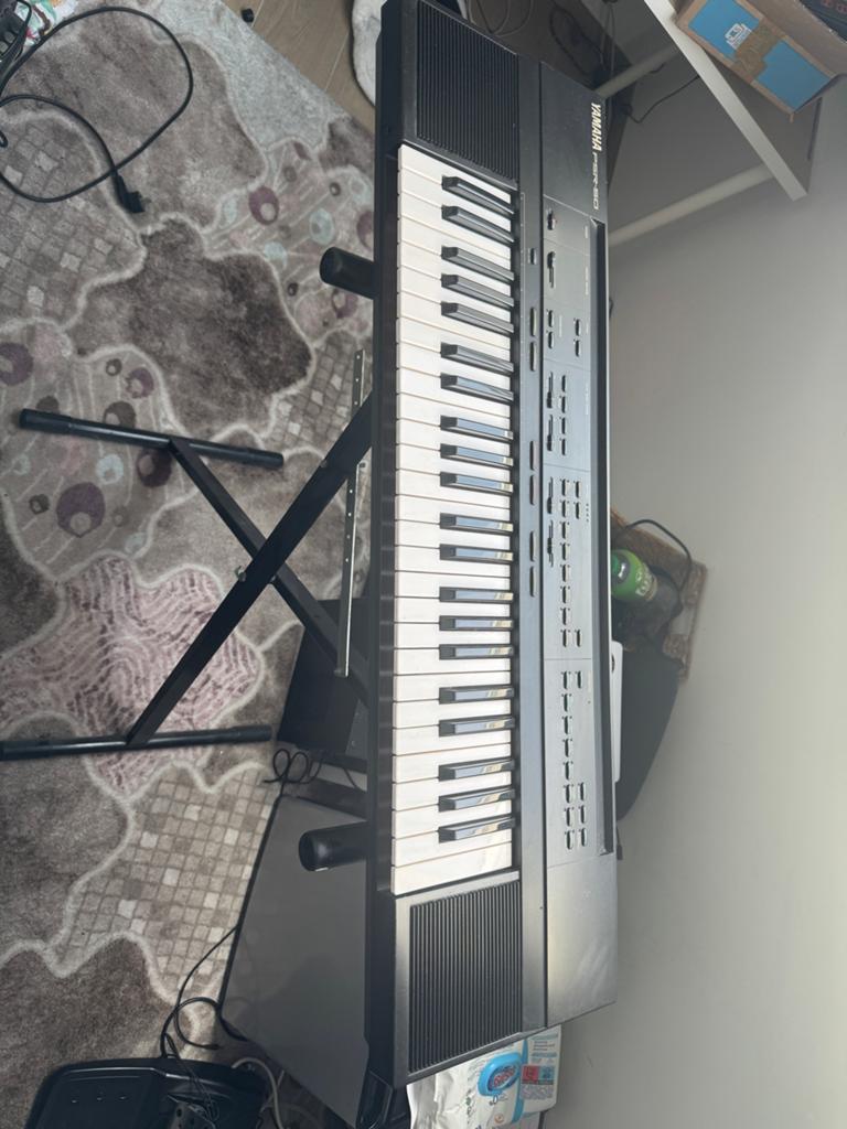 Yamaha PSR-50 Keyboard met 61 toetsen, Yamaha, Ophalen of Verzenden, Met standaard, 61 toetsen