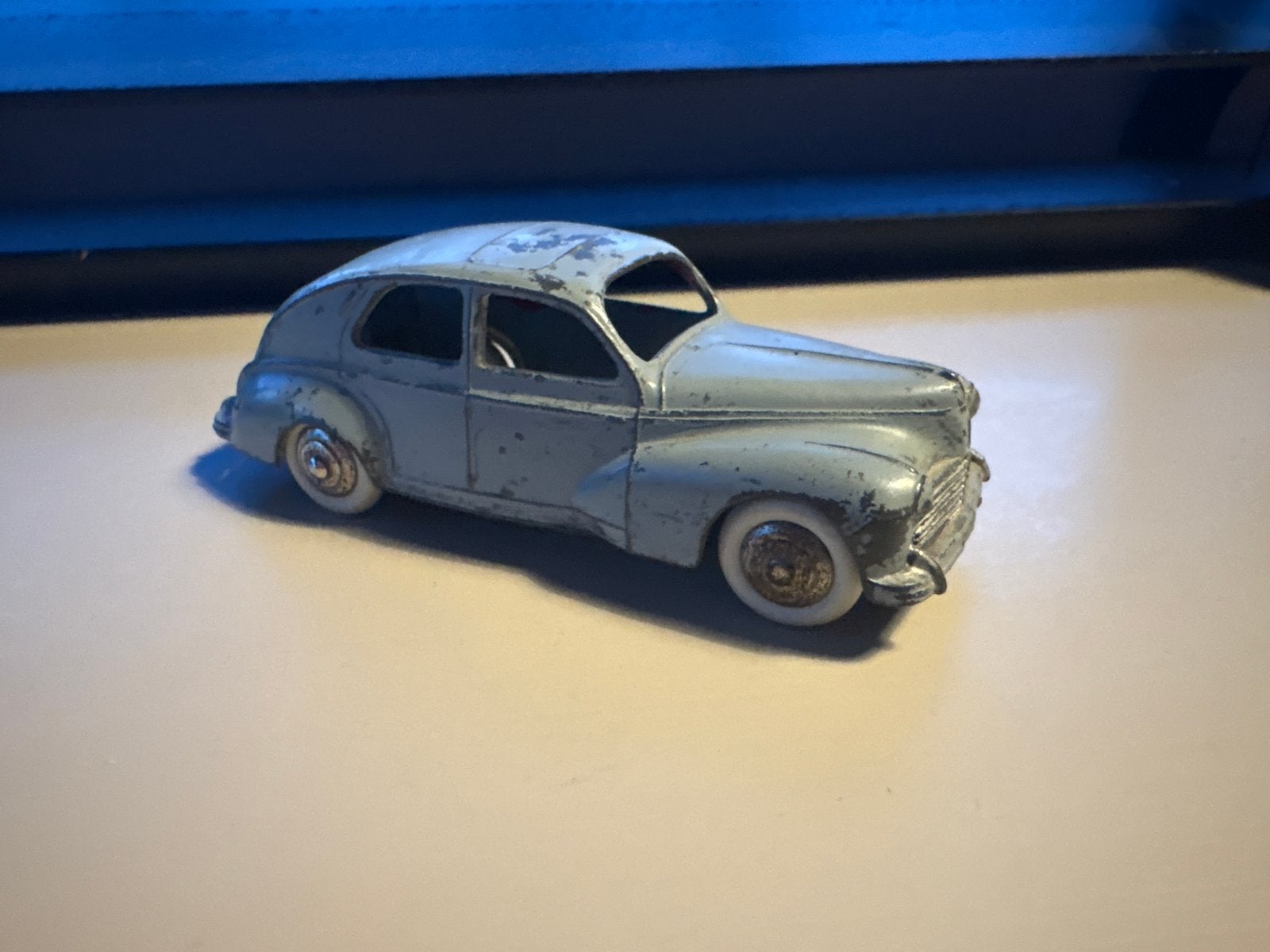Dinky Toys Peugeot 203 - Gemaakt in Frankrijk, Ophalen of Verzenden, Gebruikt, Auto