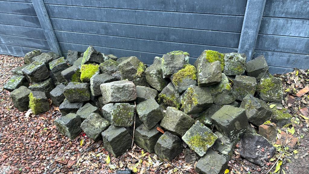 Kasseien/kinderkopjes ca 120 stuks, Ophalen, Graniet