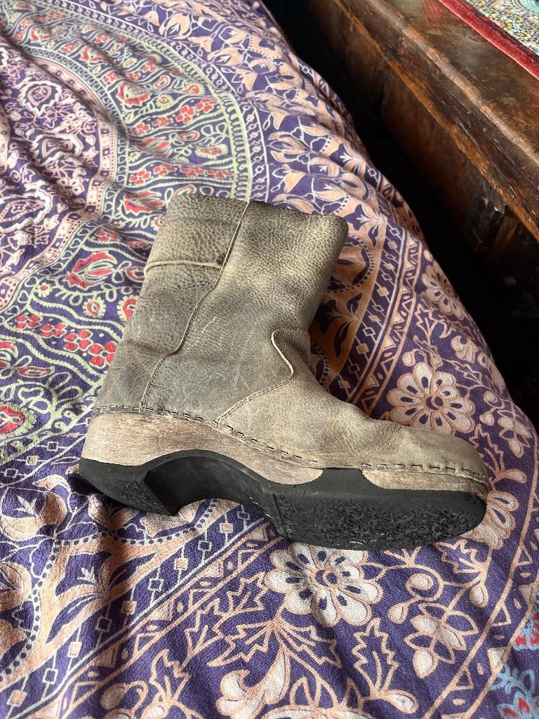 Super mooie taupe kleurige Clumpy Bente 91 klomplaarzen 39, Kleding | Dames, Schoenen, Gedragen, Lage of Enkellaarzen, Beige, Ophalen of Verzenden