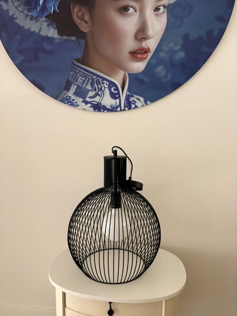 Zwarte wire metalen lamp diana, 50 tot 75 cm, Ophalen of Verzenden, Zo goed als nieuw, Metaal