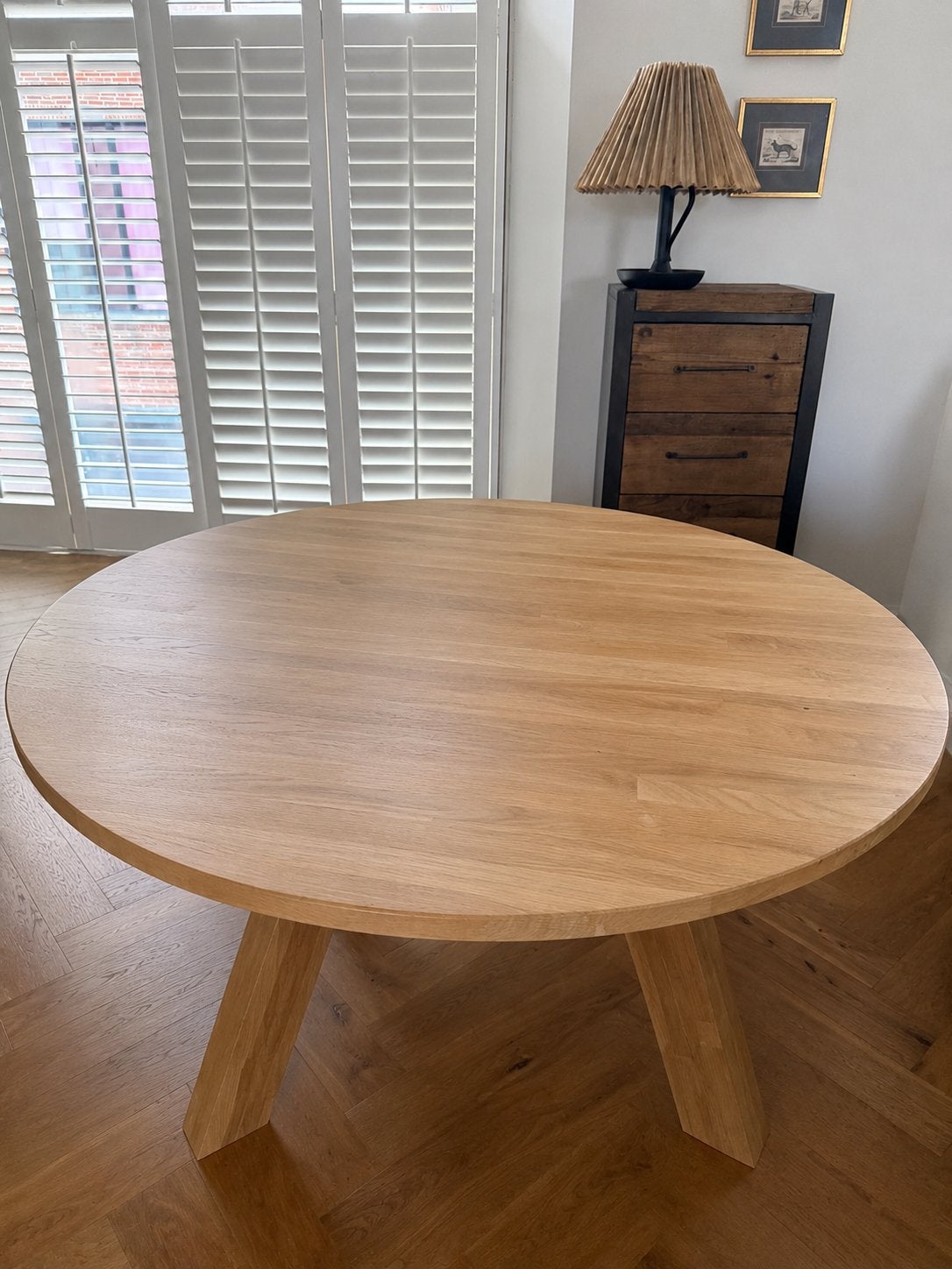 Ronde eikenhouten eettafel, 100 tot 150 cm, Ophalen of Verzenden, Zo goed als nieuw, Vier personen