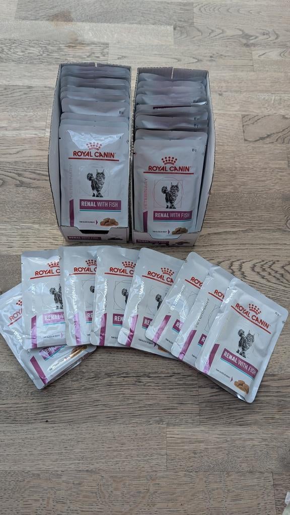 32x zakjes Royal canin renal fish katten natvoer, Dieren en Toebehoren, Ophalen, Kat