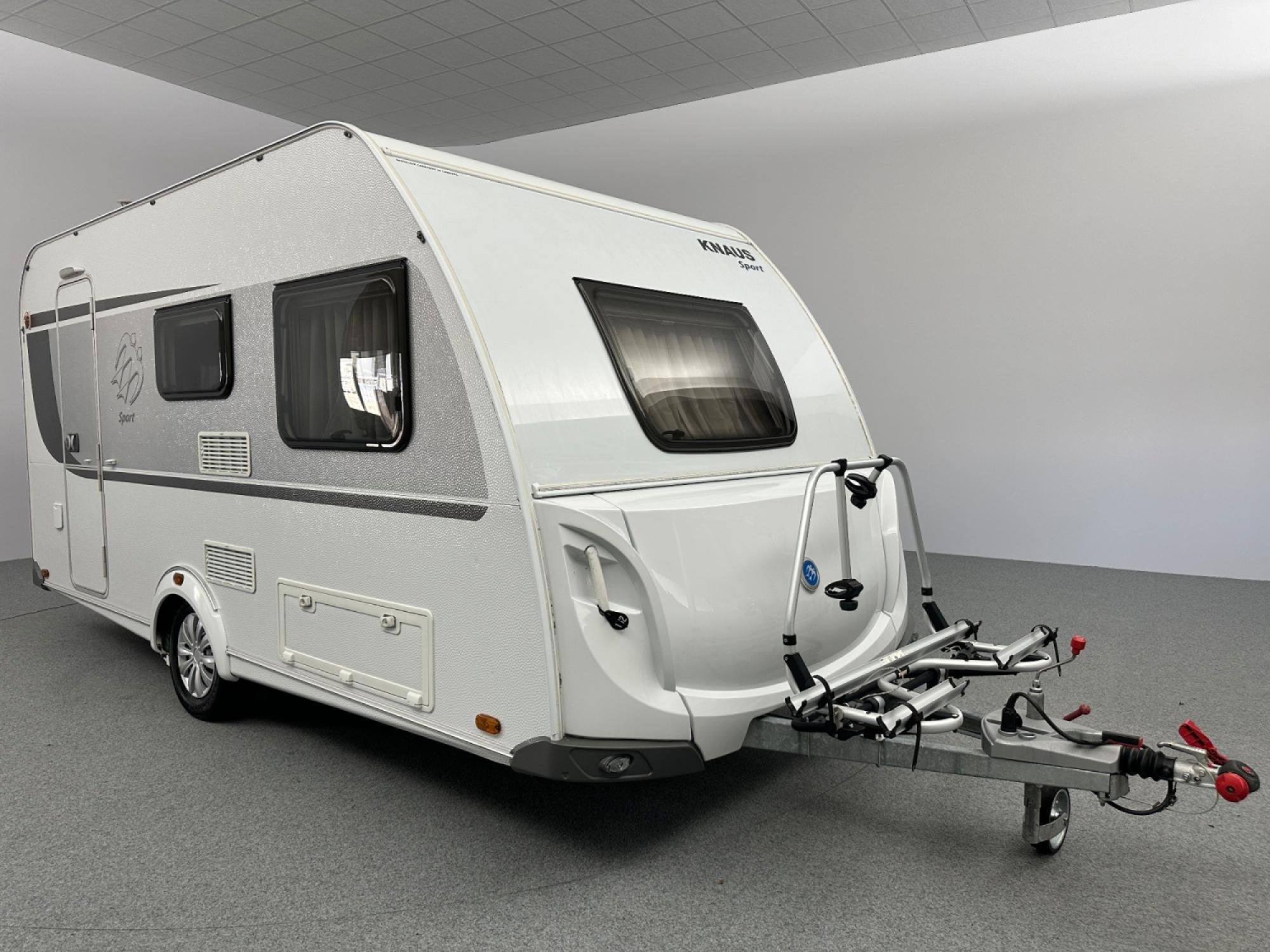 Knaus Sport 420 QD Mover Voortent Fietsendrager, Caravans en Kamperen, Caravans, Vast bed, 6 tot 7 meter, Knaus, 1000 - 1250 kg