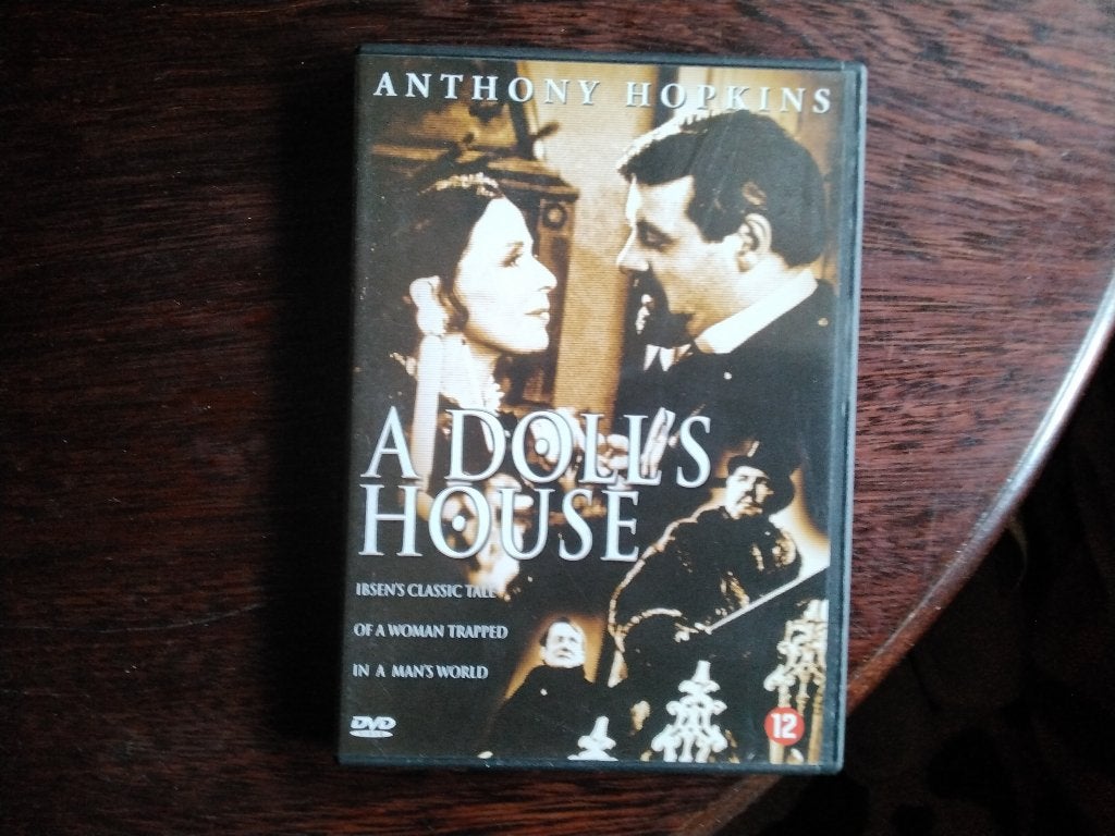 A doll's house, origineel, Engels, Nederlands, Zo goed als nieuw, Vanaf 12 jaar
