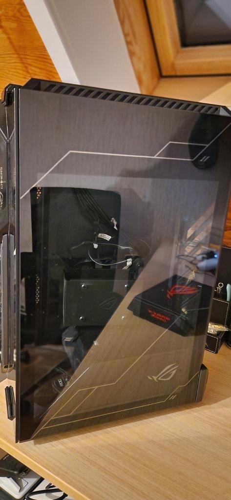 ASUS ROG Z11 Mini-ITX Case - Compact Gaming Behuizing, Ophalen of Verzenden, Gebruikt