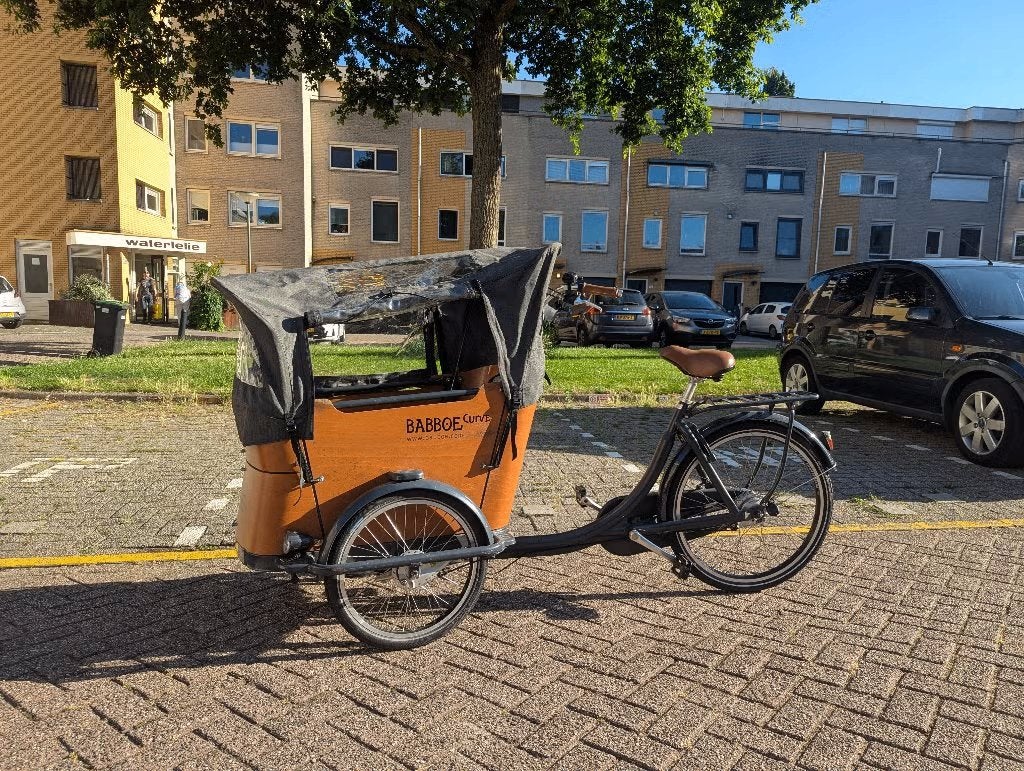 Babboe Curve - Luxe Bakfiets met 3 wielen, Fietsen en Brommers, Fietsen | Bakfietsen, 4 kinderen of meer, Gebruikt, Huif, Trommelrem