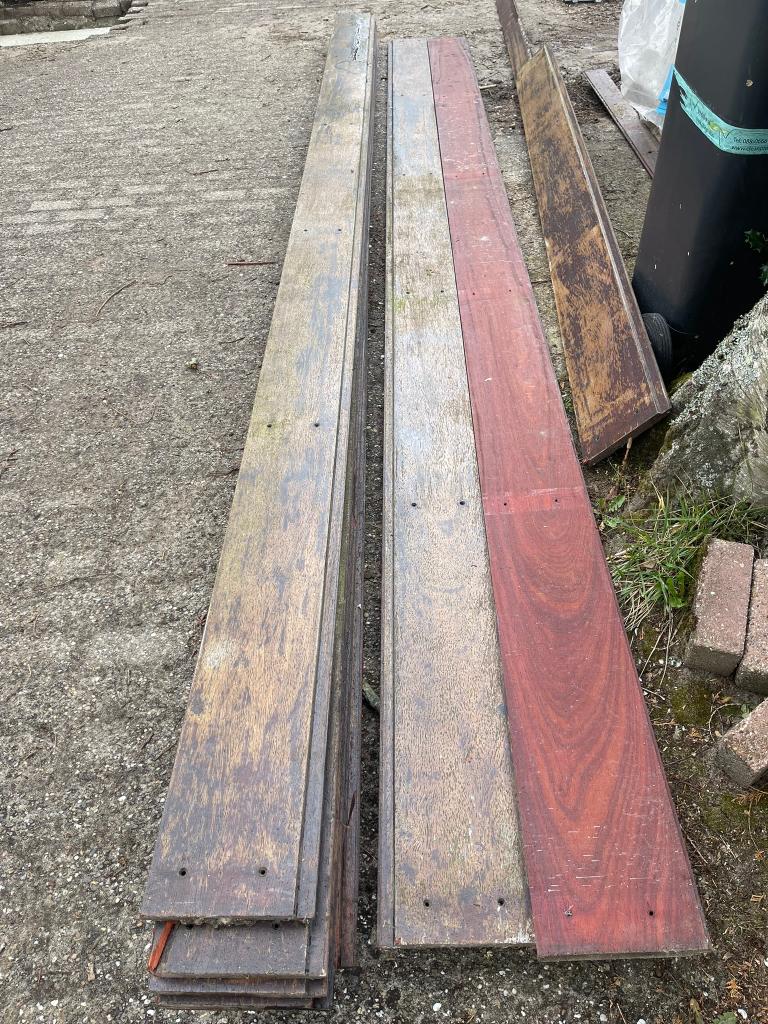 diverse hardhouten rabatdelen, Ophalen, Gebruikt, Planken, Hardhout