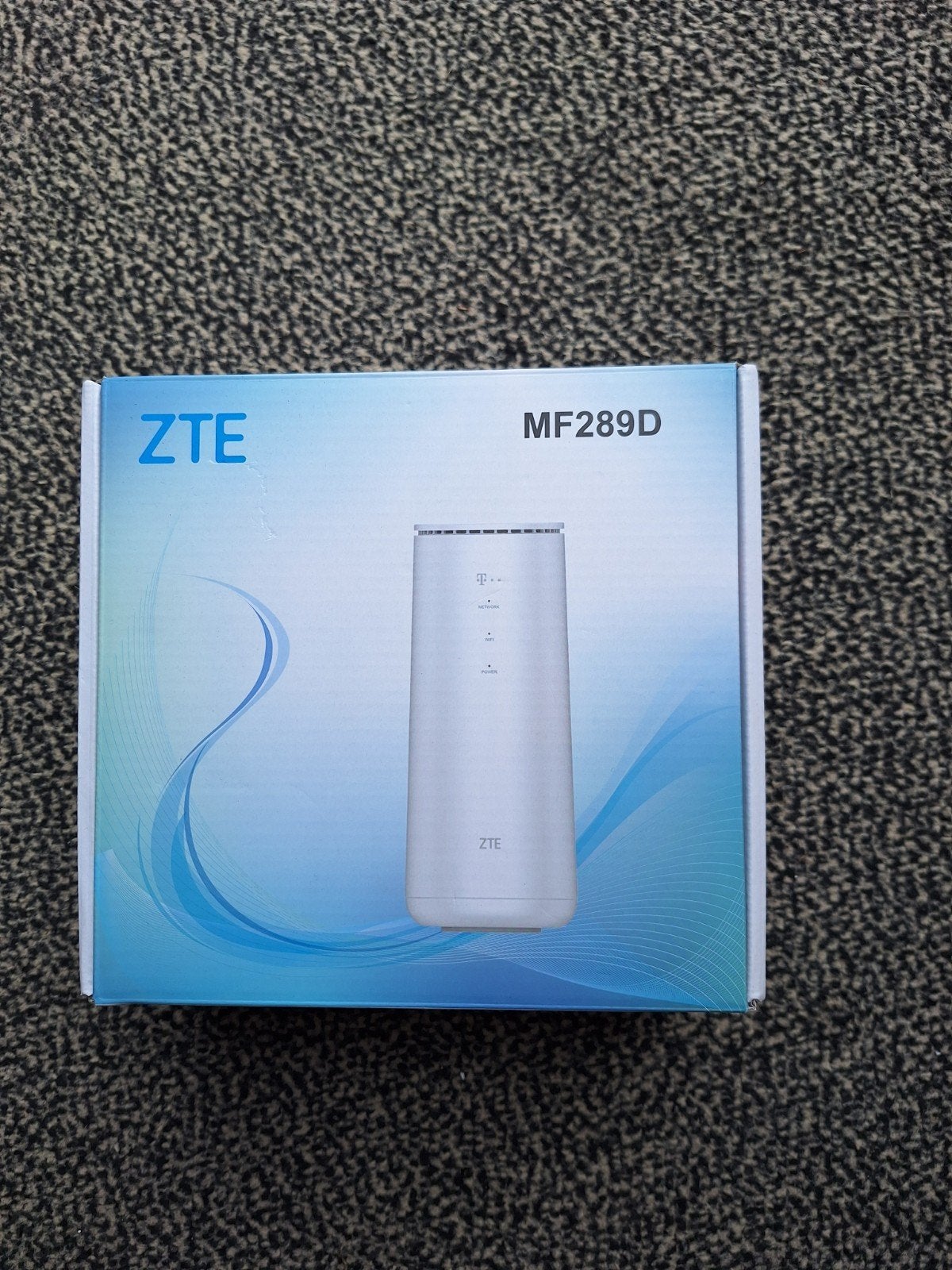ZTE MF289D 4G LTE Router - In doos, Computers en Software, Routers en Modems, Zo goed als nieuw, Router, Ophalen