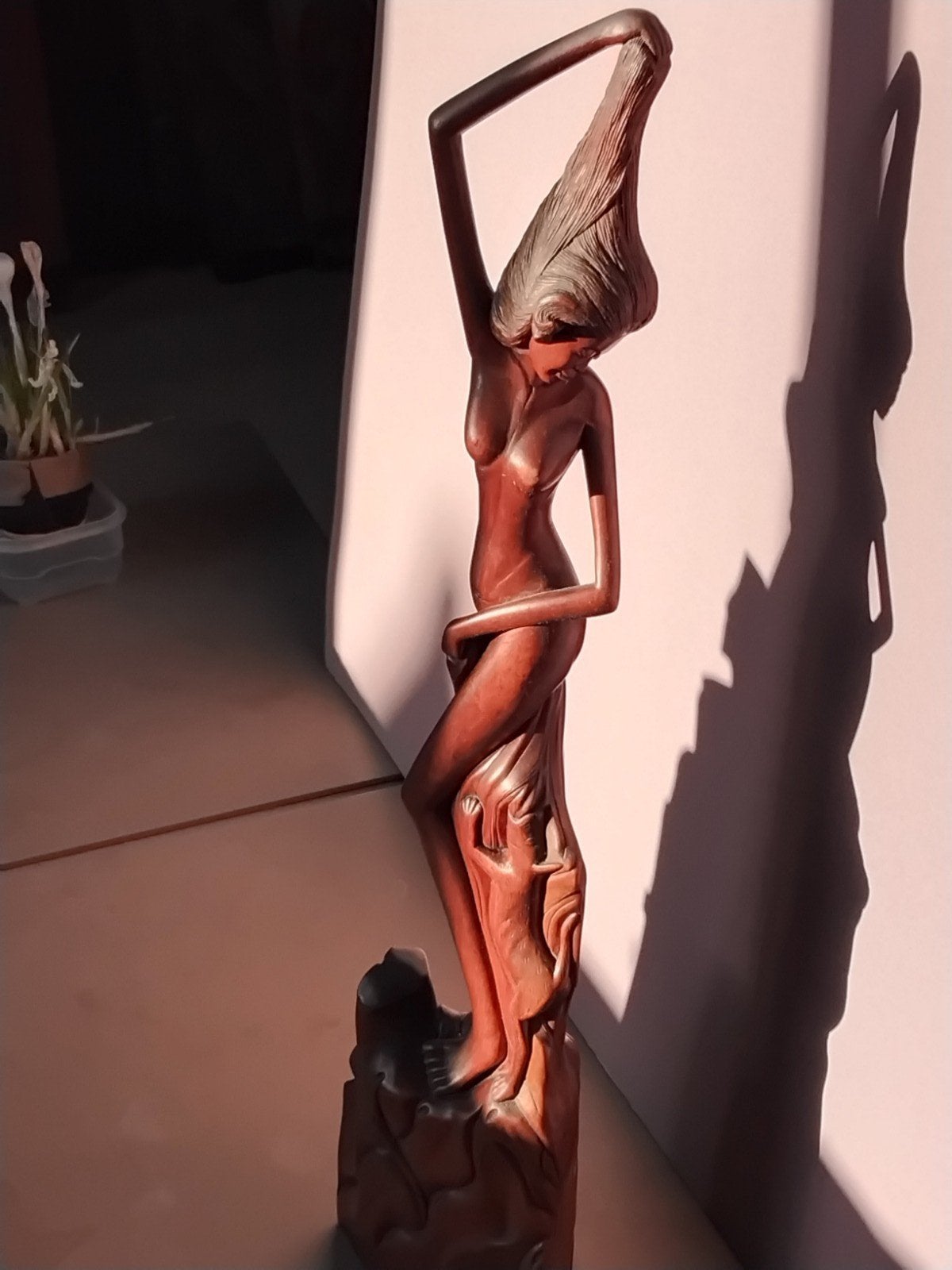 Vrouw met hondje Art deco bali, Ophalen of Verzenden