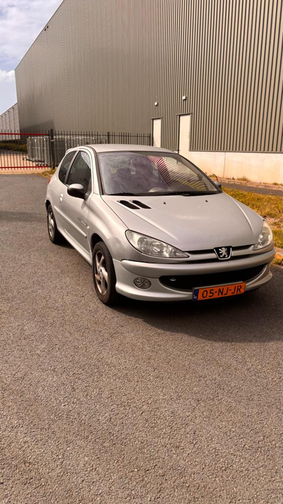 Peugeot 206 1.6 16V Gentry 3D 2003 Grijs, Auto's, Peugeot, Particulier, Benzine, C, Hatchback, Handgeschakeld, Origineel Nederlands