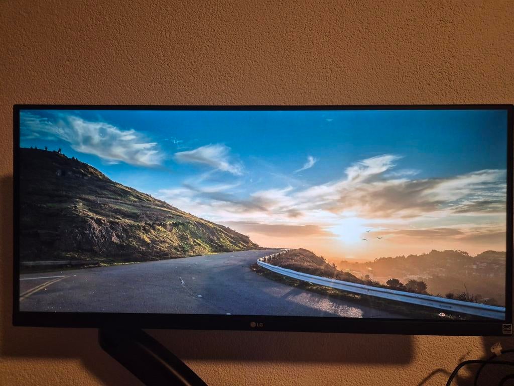 LG Ultrawide 29WP500 monitor 74cm, Ophalen, Zo goed als nieuw