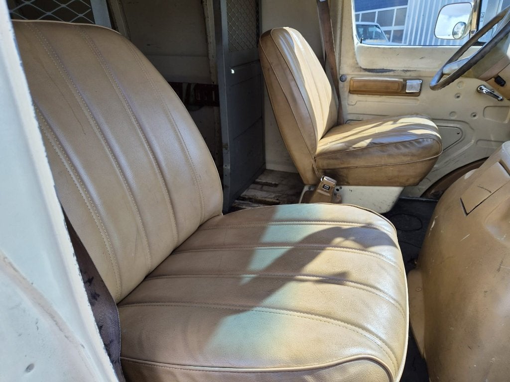 1986 oldtimer V8 Dodge Ram B350 Van, INCLUSIEF 21% BTW, foto 12