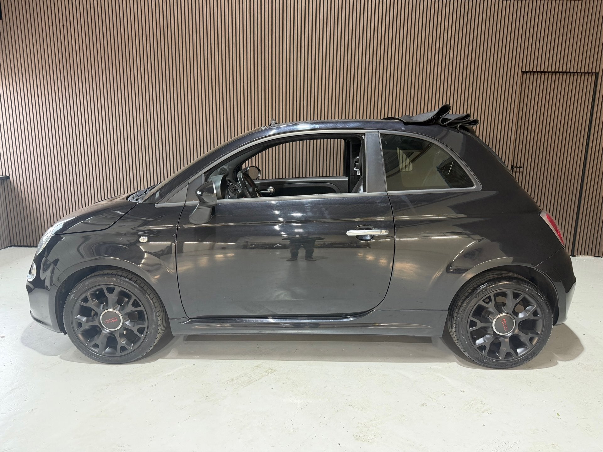 Fiat 500 C 0.9 TwinAir Lounge/Sport, 86 pk, Gebruikt, Cabriolet, Zwart