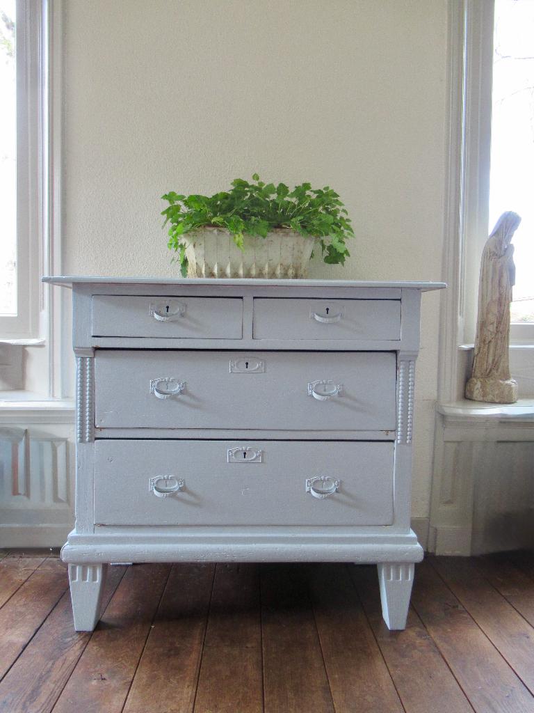 ~ mooie oude ladekast, lichtblauw, bricbracbrocante ~, Antiek en Kunst, Ophalen